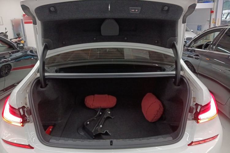 Used BMW 3 Series 2021 325Li xDrive M Sport Package Trunk