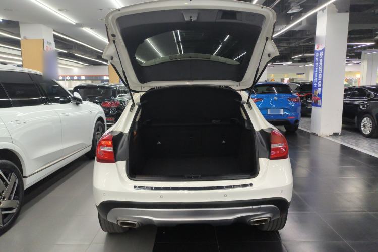 Used Mercedes-Benz GLA 2015 GLA 200 Fashion Model