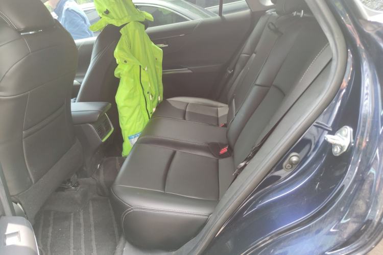 Used Toyota Harrier 2022 2.0L CVT Two-Wheel Drive Entry Version Left Rear Seat