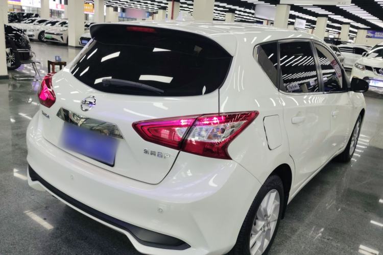 Used Nissan Tiida 2021 1.6L CVT Cool Edition
