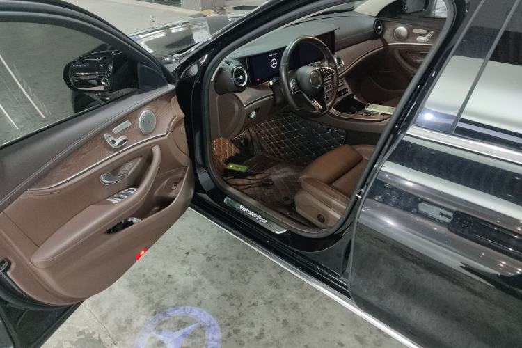 Used Mercedes-Benz E-Class 2022 Second Facelift E 300 L Fashion Edition Driver Seat