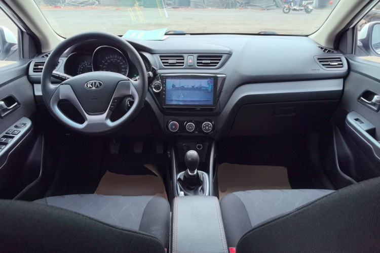 Used Kia K2 2015 Sedan 1.4L MT GLS