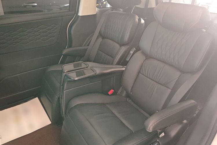 Used Honda Elysion 2022 2.0L eHEV Luxury Edition