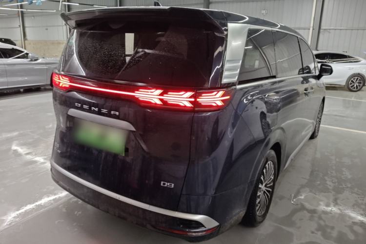 Used Denza D9 2022 DM-i 970 Four-Wheel Drive Flagship Model