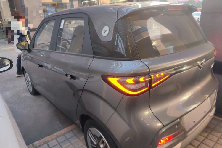 Used Cowin October 2025 Mate 410 km Surfing Edition