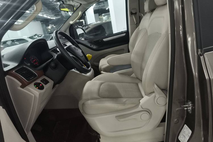 Used SAIC MAXUS G10 2016 2.4L Manual Elite Edition