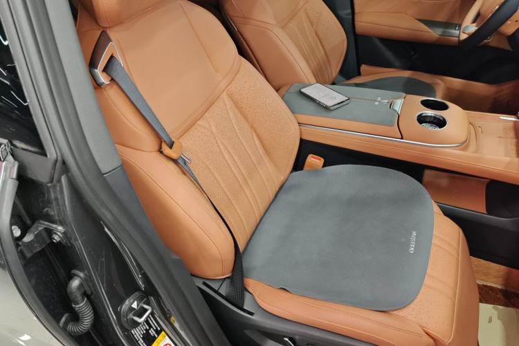 Used Deepal S07 2025 215Max Deep Blue Intelligent Driving AD PRO Range-Extended Version Right Front Seat