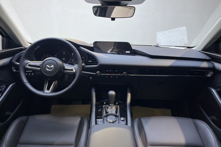 Used Mazda 3 Axela 2025 Model, 2.0L Automatic, Quality Elegance Edition