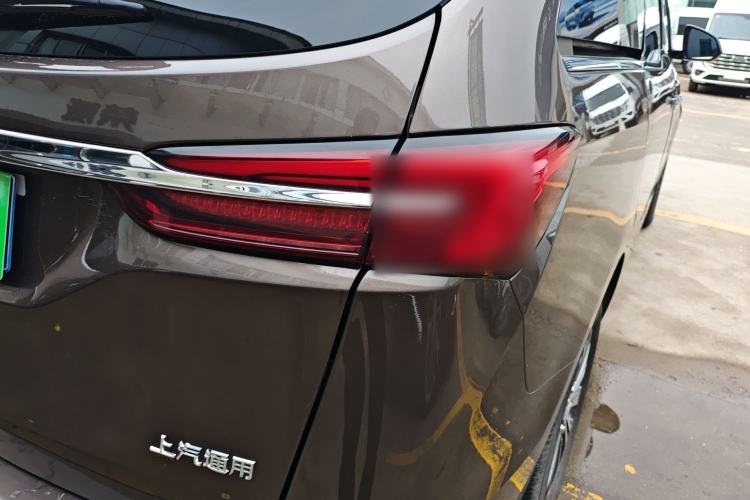 Used Buick GL8 2023 Land Executive Class 652T Luxury Model Exterior 3