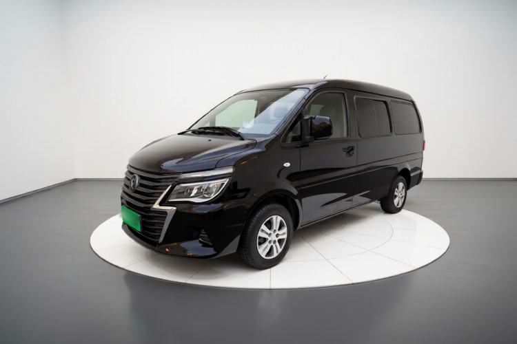 Used FORTHING Lingzhi 2023 M5L 1.6L Base Model 7 Seats