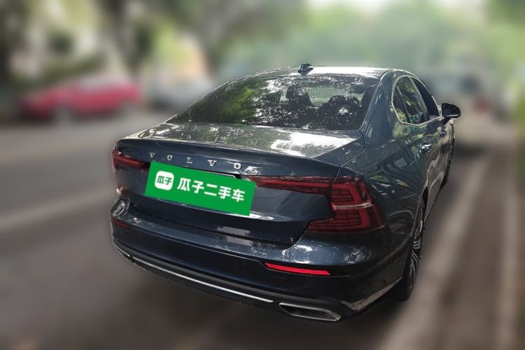 Used Volvo S60 2022 B4 Zhiyuan Luxury Edition Rear Right 45 Deg