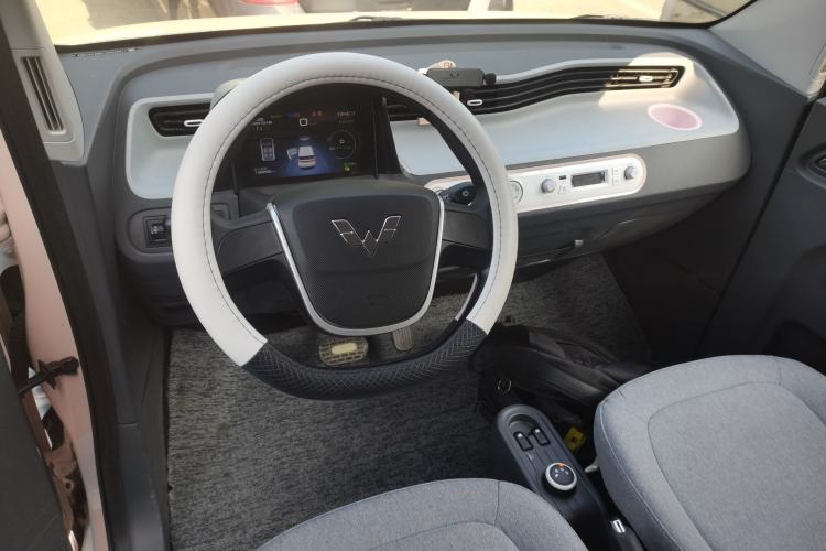 Used Wuling Hongguang MINIEV 2022 Macaron Fashion Model Lithium Iron Phosphate