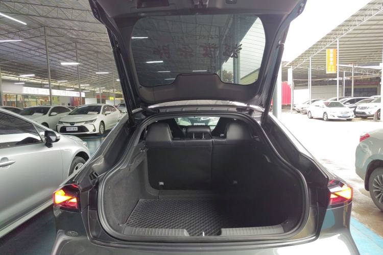 Used CHANGAN UNI-V 2024 2.0T Classic Sport Edition
