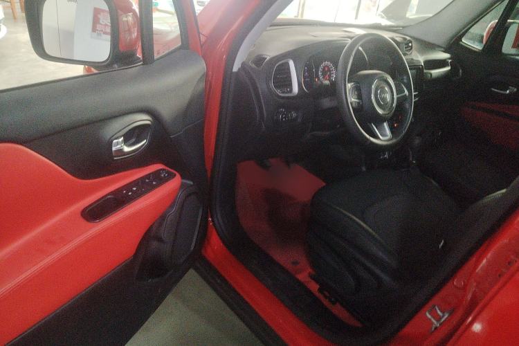 Used Jeep Renegade 2019 220T Automatic Leading Edition