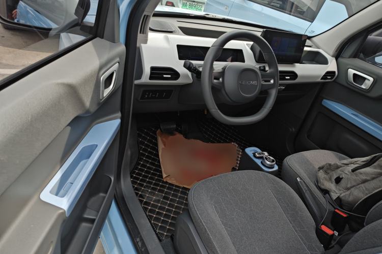 Used Geely Galaxy Panda 2023 Panda Mini 200km Endurance Bear