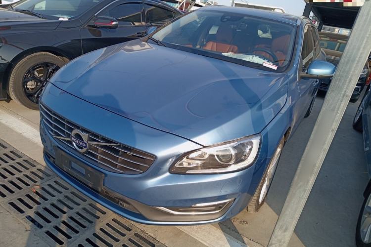 Used Volvo V60 2017 T5 Zhiya Edition China V Standard