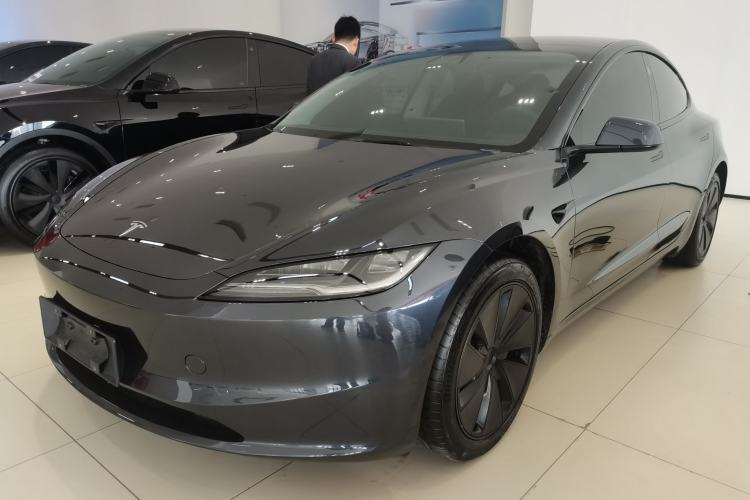 Used Tesla Model 3 2025 Rear-Wheel-Drive Version