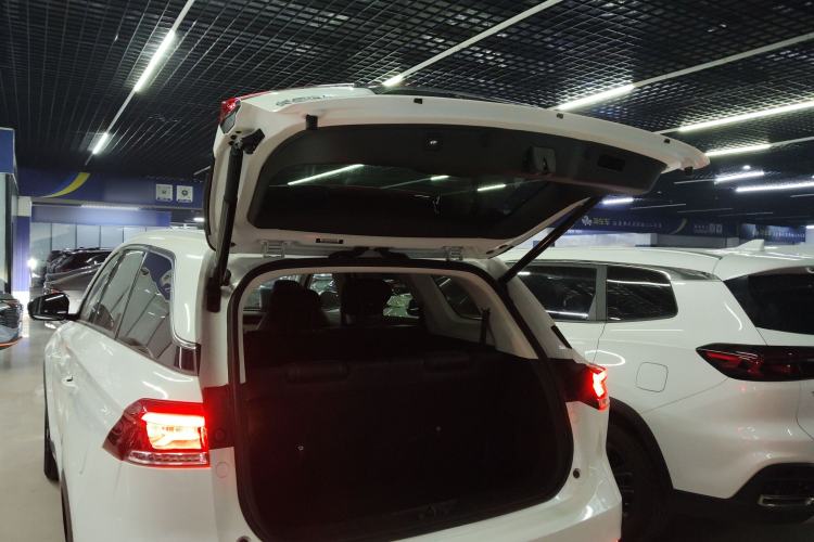 Used Changan X7 PLUS 2024 1.5T Automatic Luxury 7-Seater
