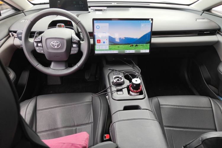 Used Toyota bZ5 2025 Model 550 PRO Center Console