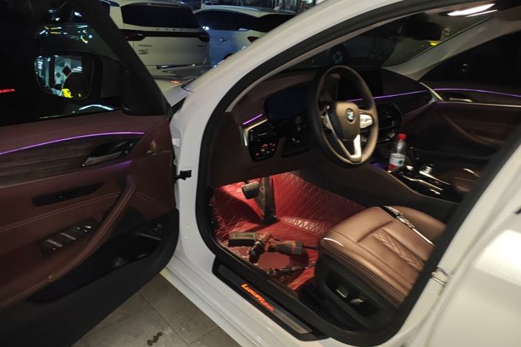 Used BMW 5 Series 2020 530Li Leading Edition Luxury Package Driver Seat