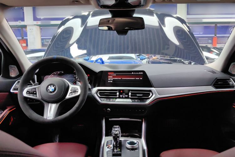 Used BMW 3 Series 2021 Second Facelift 330Li xDrive M Sport Night Edition Package
