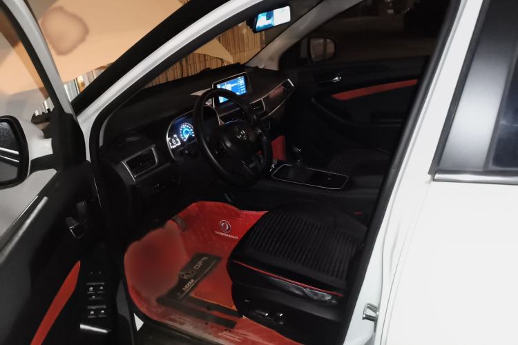 Used Dongfeng Fengon 580 2021 ☆ Star Edition 1.5T Manual Luxury Version Left Front Seat