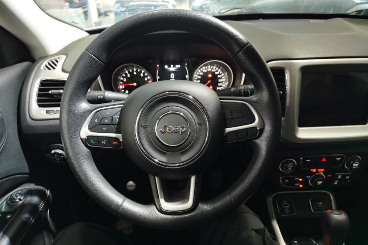 Used Jeep Compass 2020 220T Automatic Leading Edition