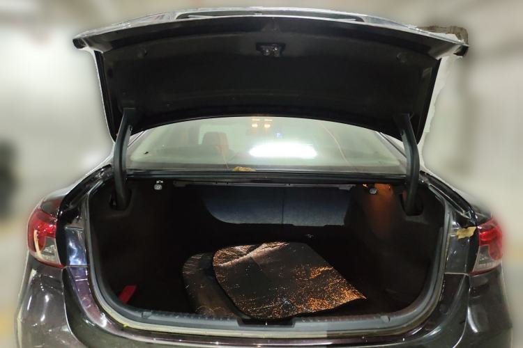 Used Mazda Atenza 2018 2.0L Blue Sky Luxury Edition China V Standard