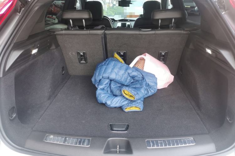 Used Cadillac XT4 2020 28T Two-Wheel-Drive Leading Version
