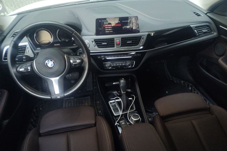 Used BMW 1 Series 2019 118i M Sport Package Center Console