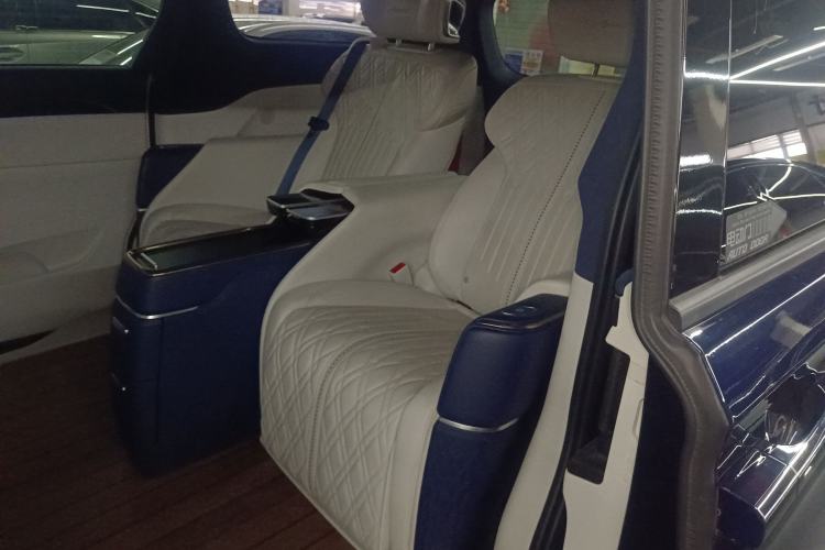 Used Buick GL8 2020 Avenir Avia Four-Seat Luxury Edition