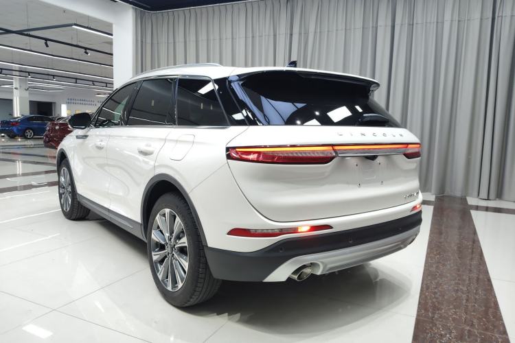 Used Lincoln Corsair 2022 2.0T Two-Wheel Drive Luxury Edition Exterior 2