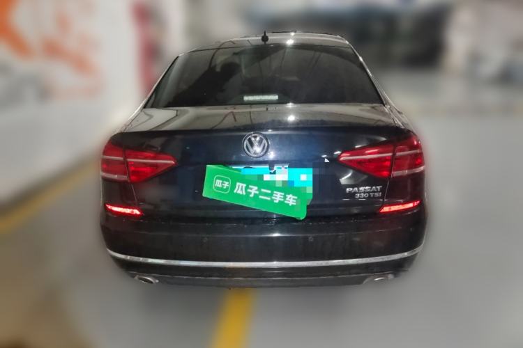 Used Volkswagen Passat 2017 330TSI DSG Luxury Edition
