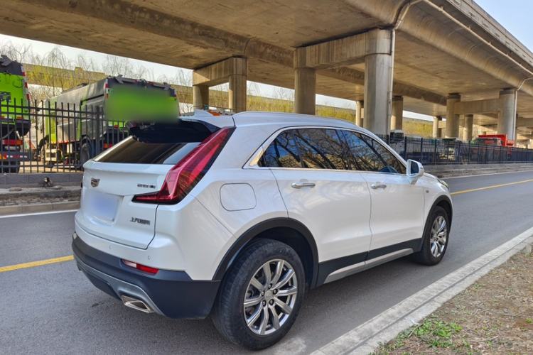 Used Cadillac XT4 2021 28T Two-Wheel Drive Leading Version
