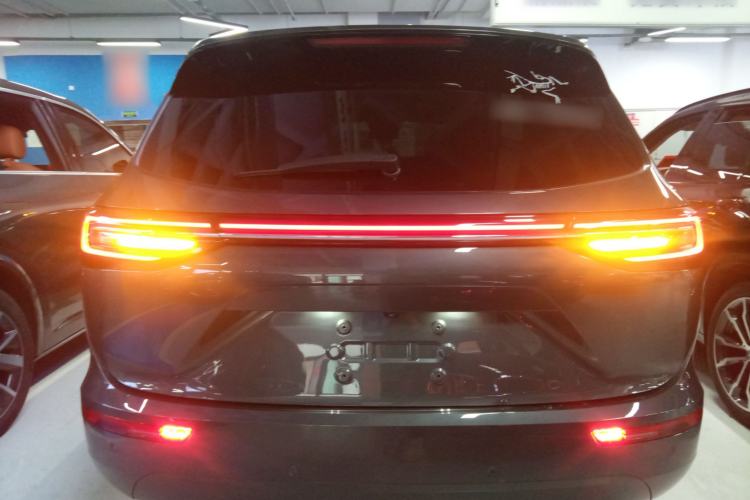 Used Hima AITO M7 2022 1.5T Four-Wheel Drive Luxury Edition Rear