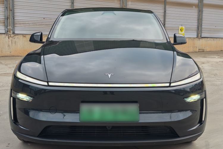 Used Tesla Model Y 2025 Rear-Wheel Drive First Edition
