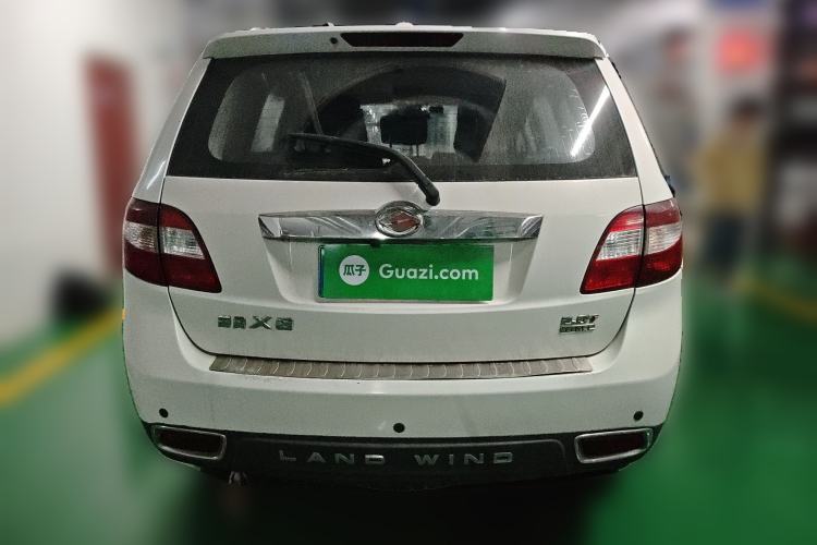 Used Land X8 2015 Explorer Edition 2.0T Gasoline 4x2 Luxury Model