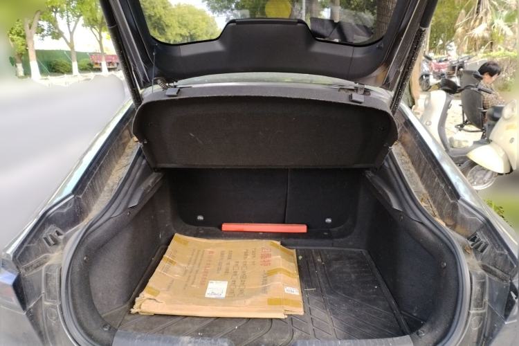 Used CHANGAN UNI-V 2022 1.5T Prestige Version
