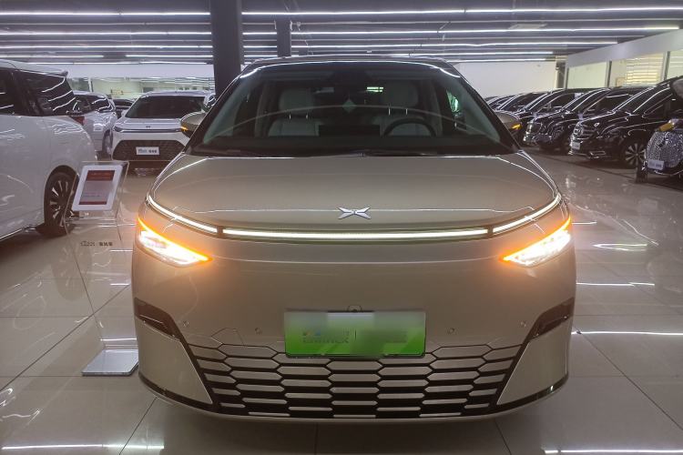 Used XPeng X9 2024 640 All-Wheel Drive High-Performance Max