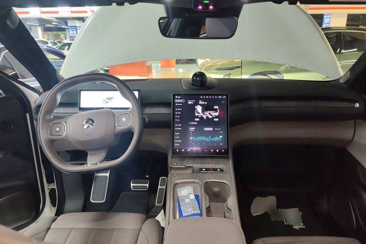 Used Nio ES7 2024 75 kWh
