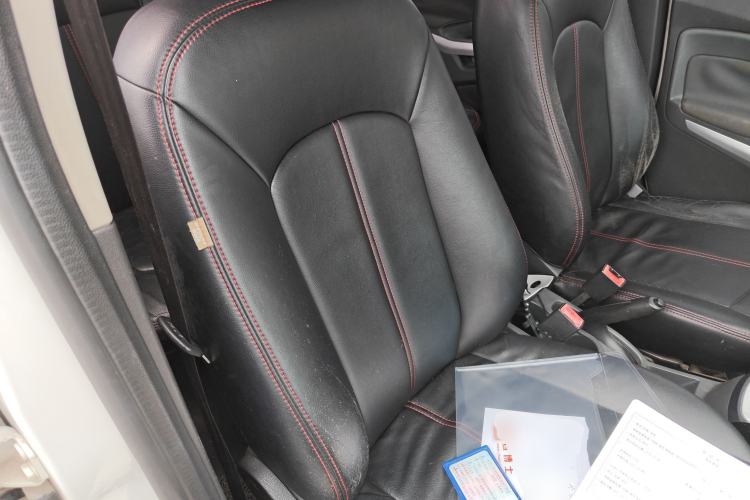 Used Ford EcoSport 2013 1.5L Automatic Fashion Model