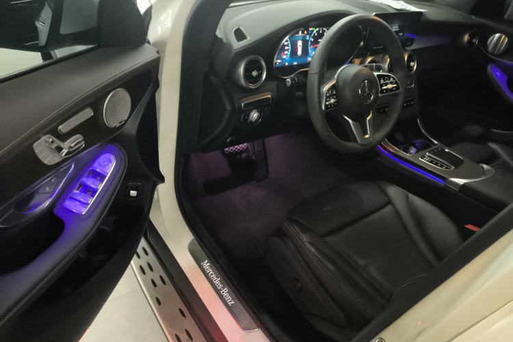 Used Mercedes-Benz GLC 2022 Refreshed GLC 300 L 4MATIC Dynamic Edition Driver Seat