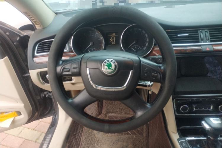 Used Skoda Superb 2009 1.8TSI Automatic Luxury Edition
