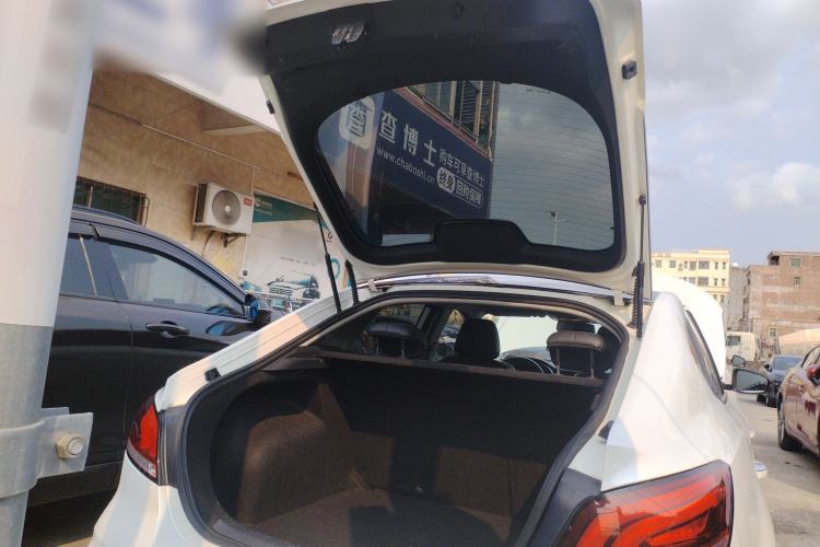 Used MG 6 2017 20T Automatic Luxury Smart Connect Version China V Standard Trunk