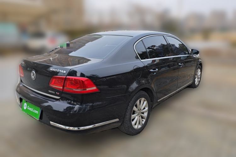 Used Volkswagen Magotan 2013 1.8TSI Premier Model
