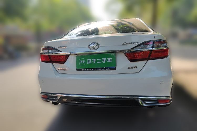 Used Toyota Camry 2016 2.5G 10th Anniversary Deluxe Navigation Edition
