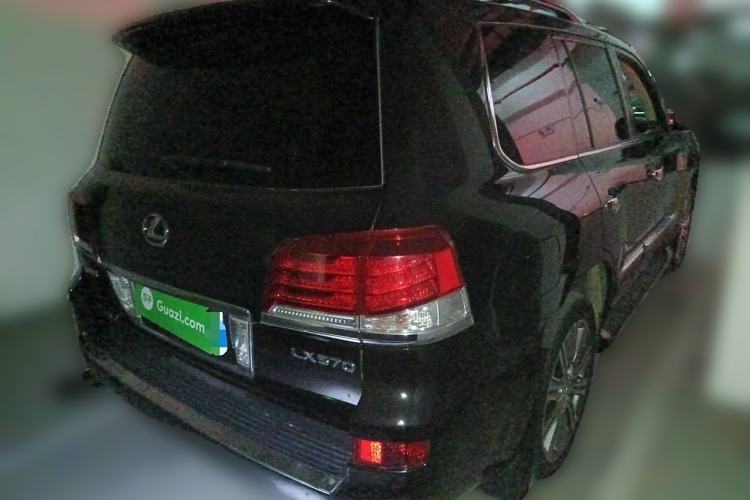 Used Lexus LX 2013 570
