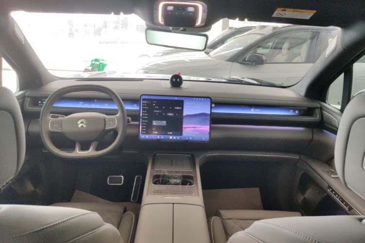 Used Nio ES8 2026 Model 6-seat Executive Luxury Edition Center Console