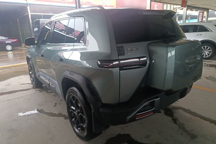 Used Formula Leopard Titanium 3 2025 Model 501KM Rear-Drive Ultra Version