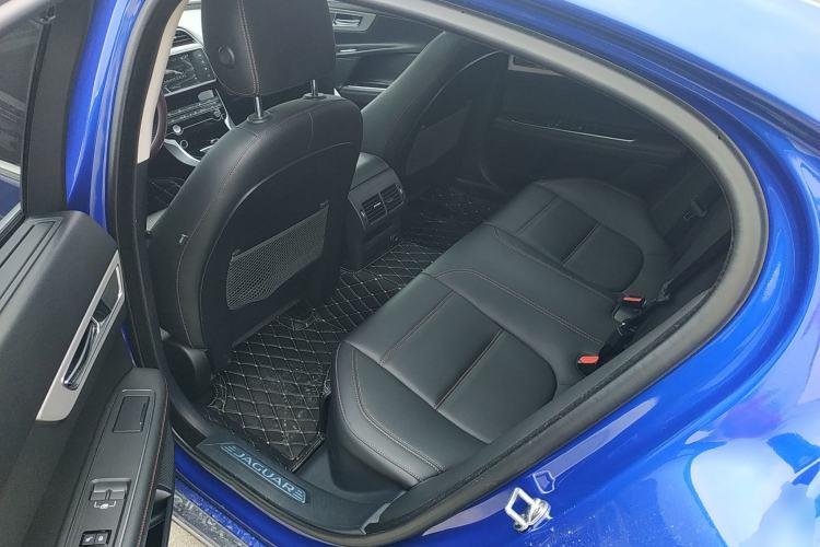 Used Jaguar XEL 2018 2.0T 200 PS Elite Edition Left Rear Seat